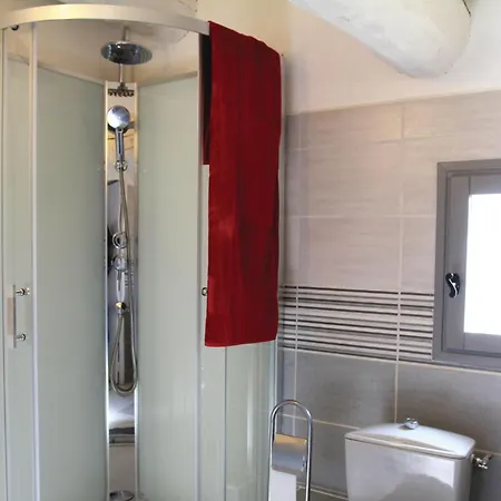 Cozy Home In Avignon With Wifi Avignon