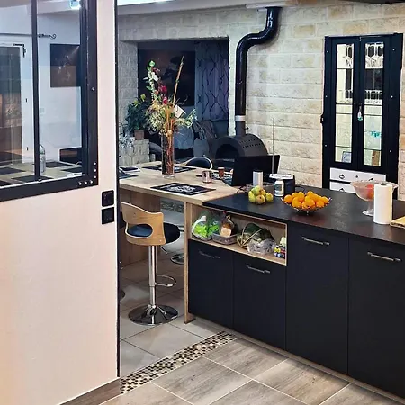 Cozy Home In Avignon With Wifi