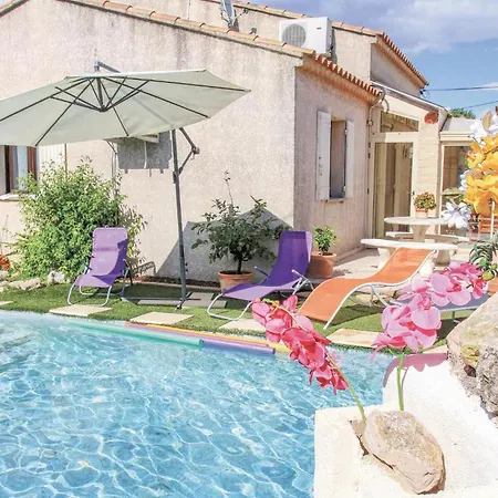 Holiday home Cozy Home In Avignon With Wifi *